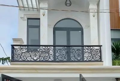Dịch Vụ Thi Công Lan Can Mỹ Thuật Cho Nhà Phố
